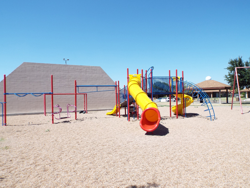 Lakeshore Village Apartments 